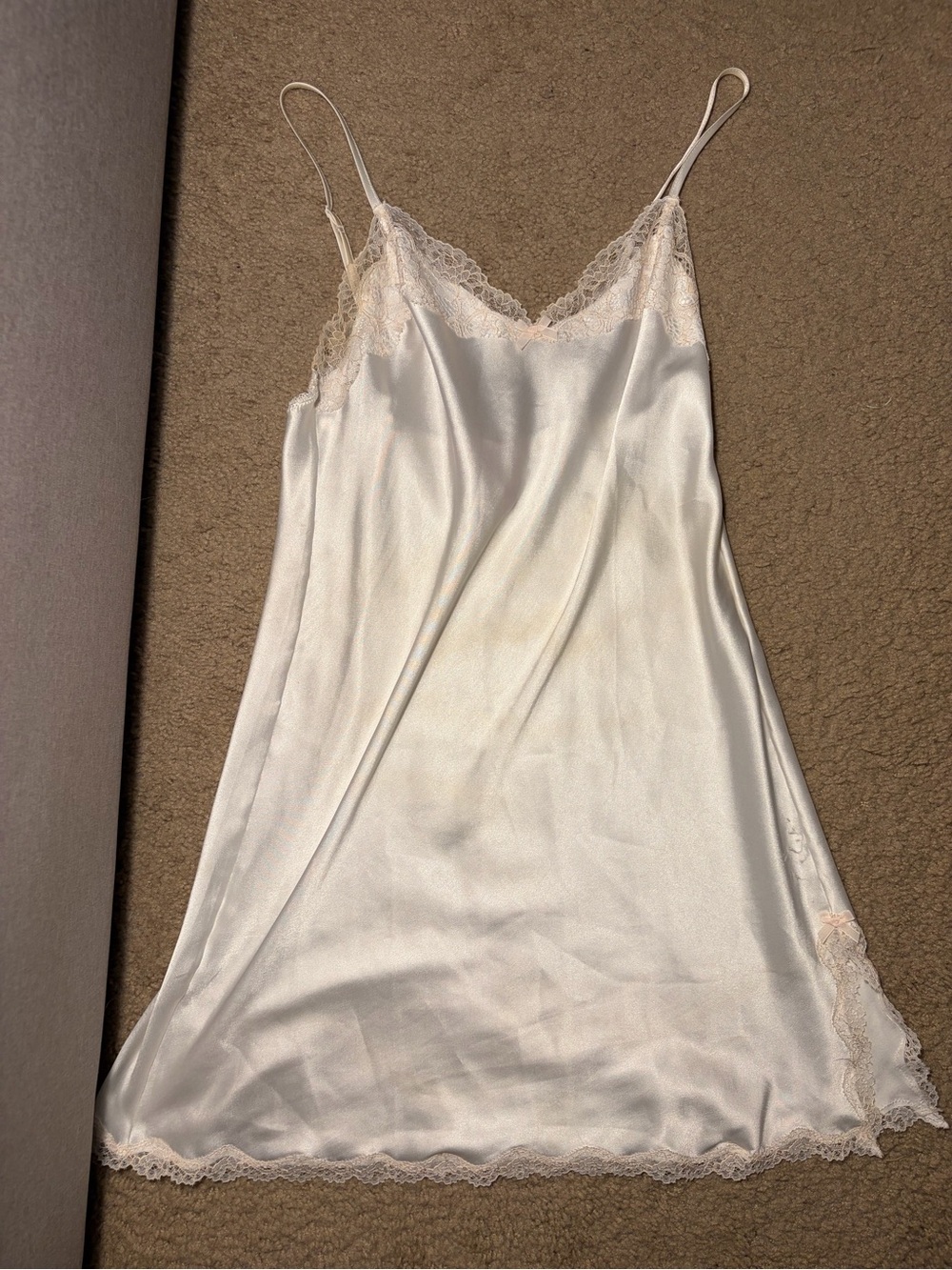 Victoria’s Secret 🤍🩷 Women's Lace-Trim Satin Slip Dress - Cream white